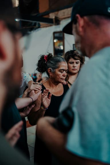 Imagem de Engajamento da comunidade: Como aumentar a participação nas atividades da igreja